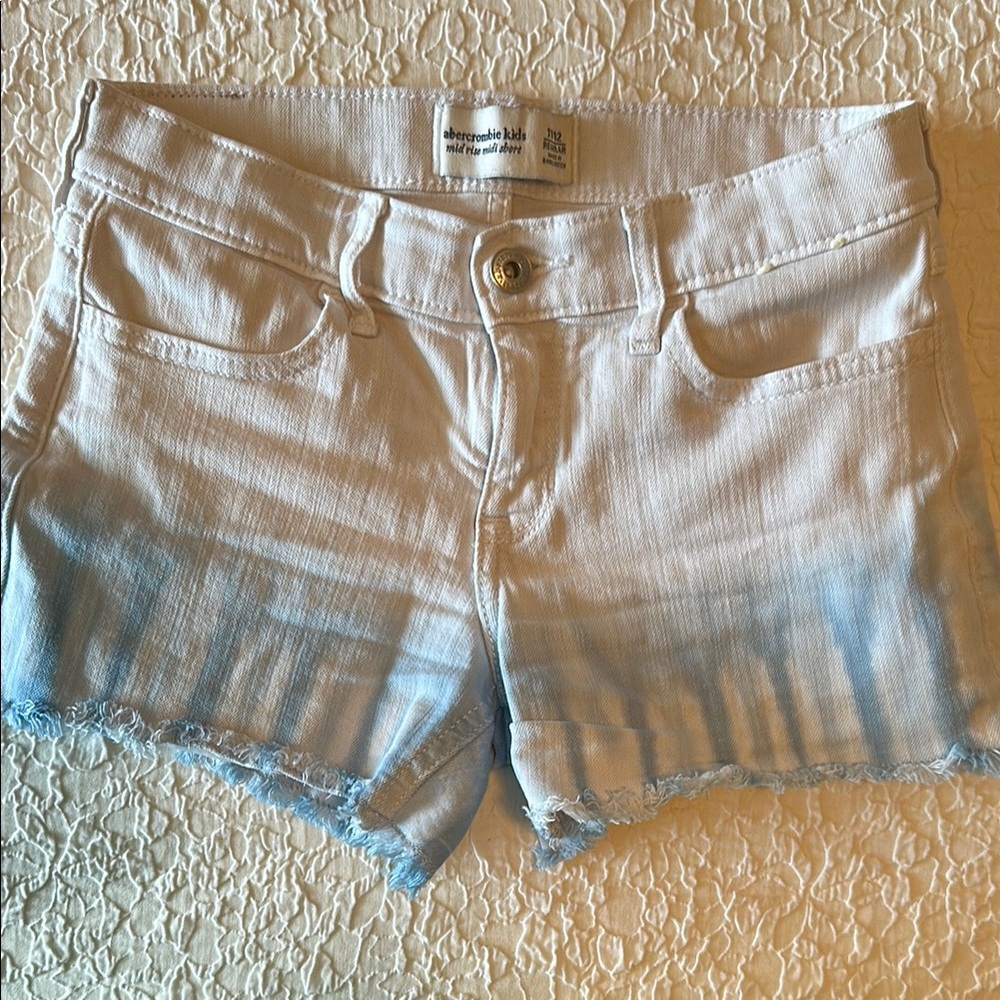 Abercrombie Kids Blue and White Shorts Classic Cut-Off Style